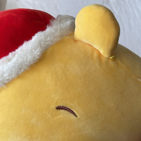 Squishmallows Disney Winnie the Pooh stuffed animal - Picture 4 of 9